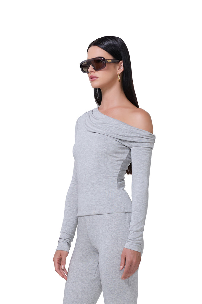 women's slightly off the shoulder long sleeve top in grey