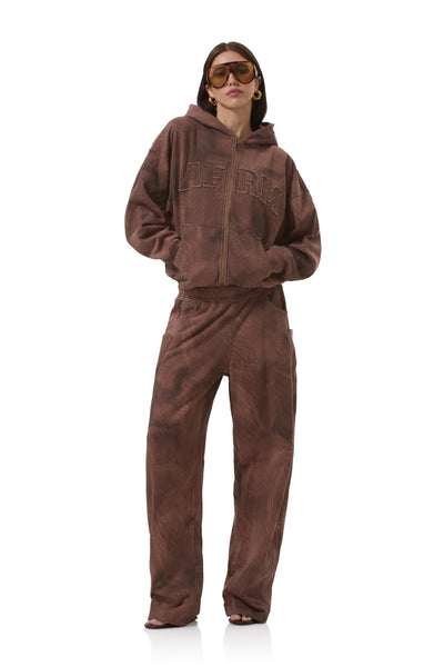 cameron-zip-up-brown-snake – AFRM