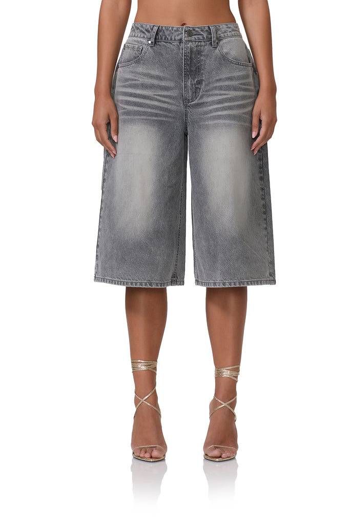 women's wide leg denim jort in smoke grey wash