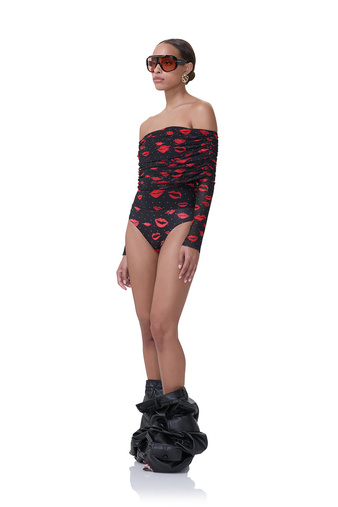 women's mesh long sleeve off the shoulder bodysuit in rouge kiss print