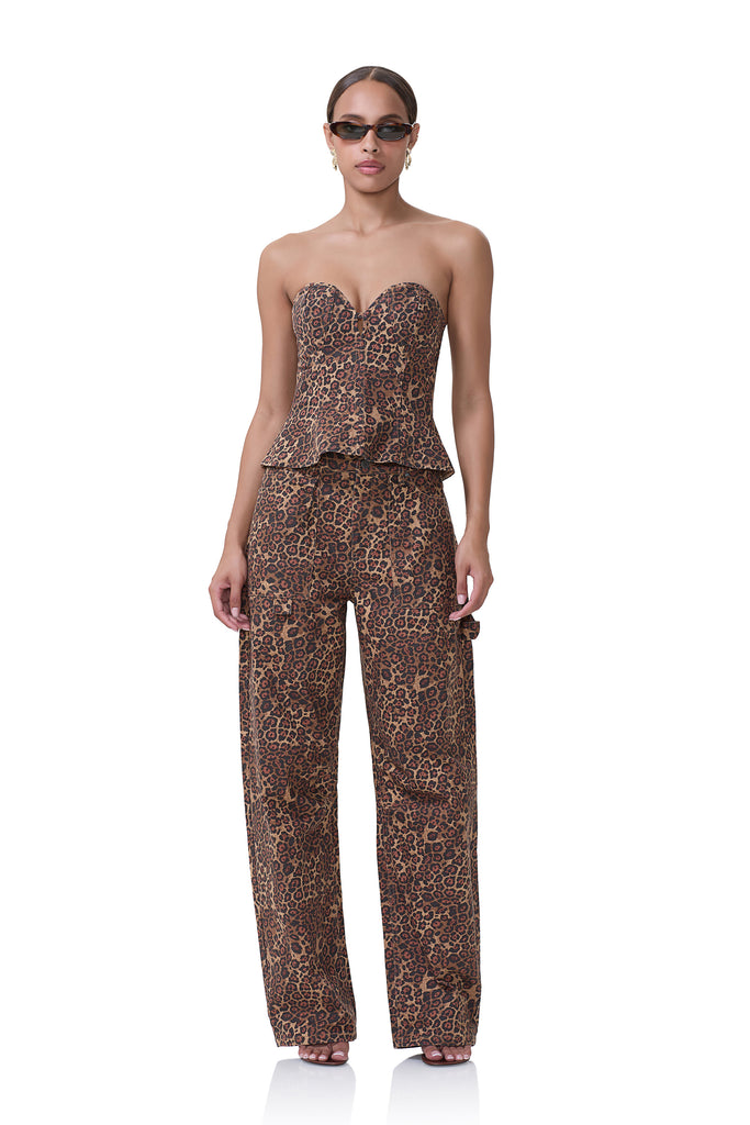 women's barrel jean in rock leopard print 