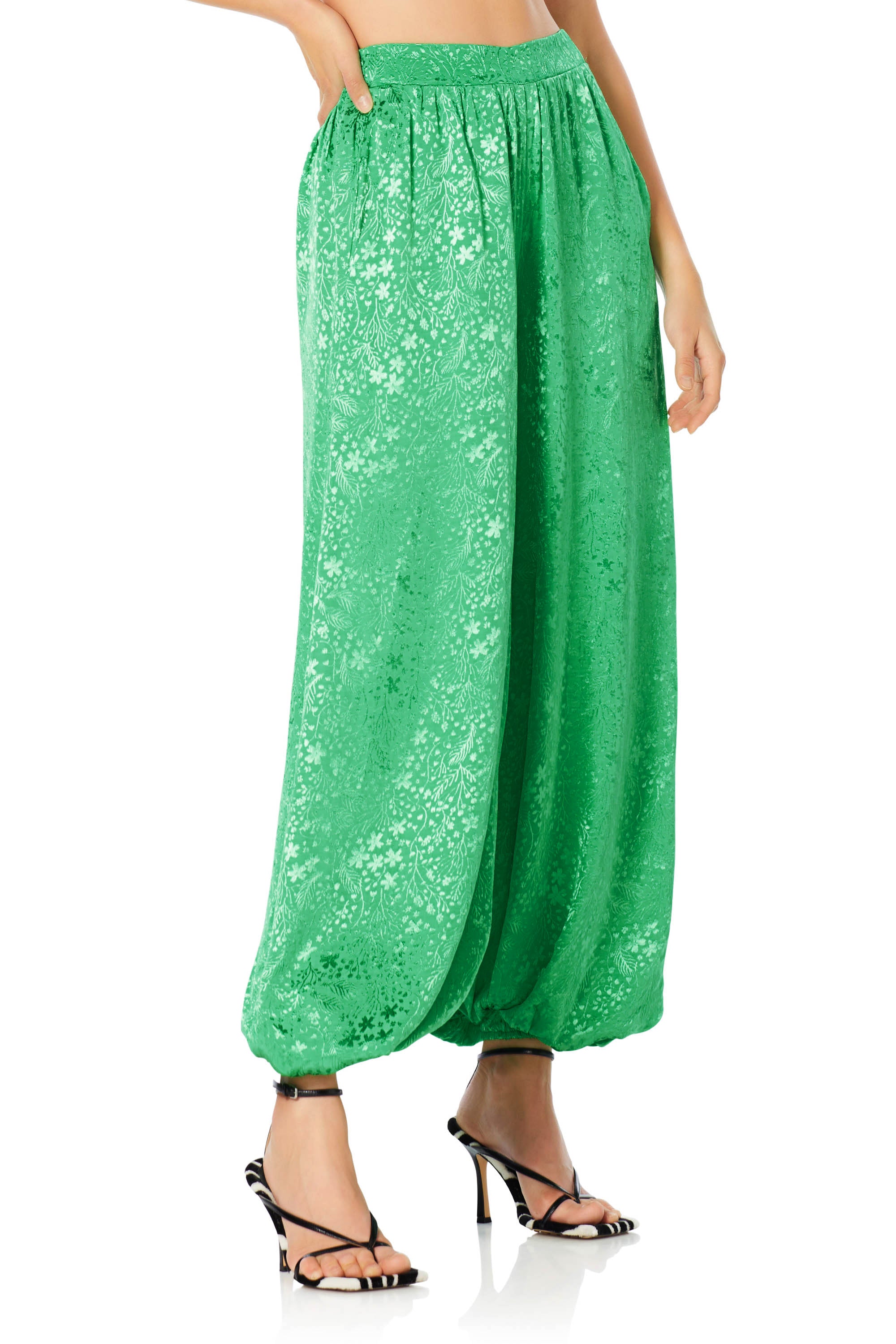 Veronika Balloon Pants - Green Floral